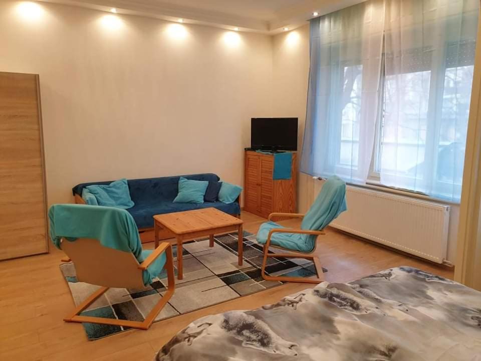 Lara Apartman 布达佩斯 外观 照片