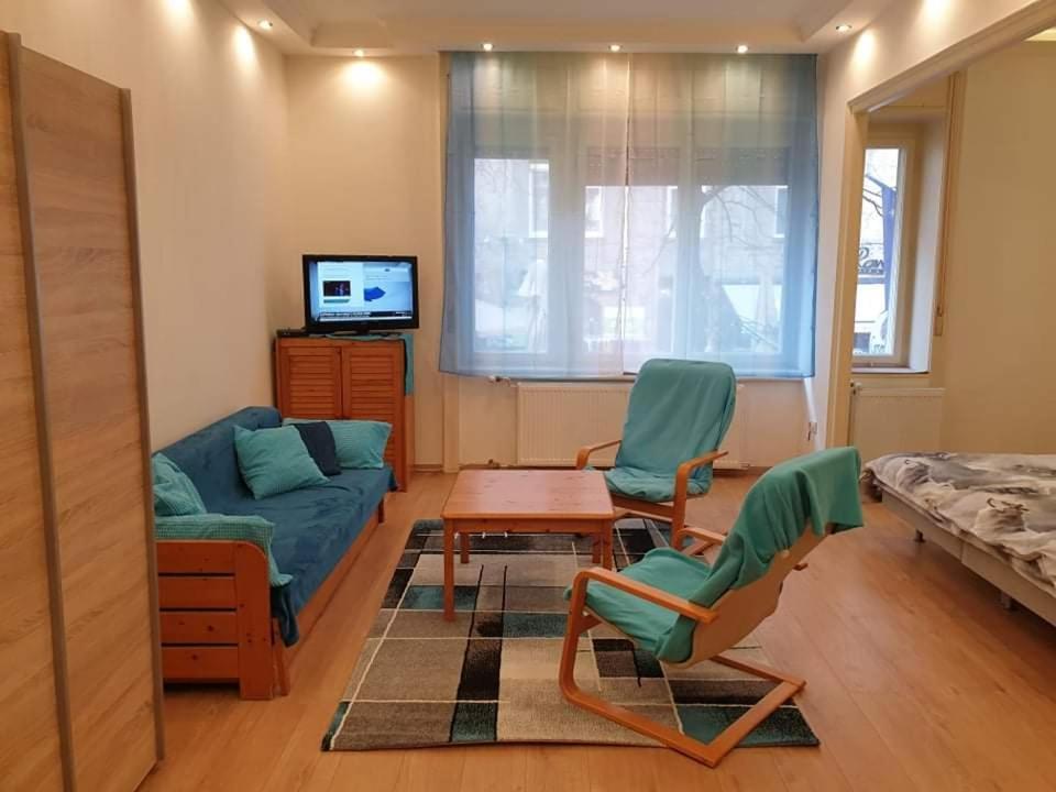 Lara Apartman 布达佩斯 外观 照片