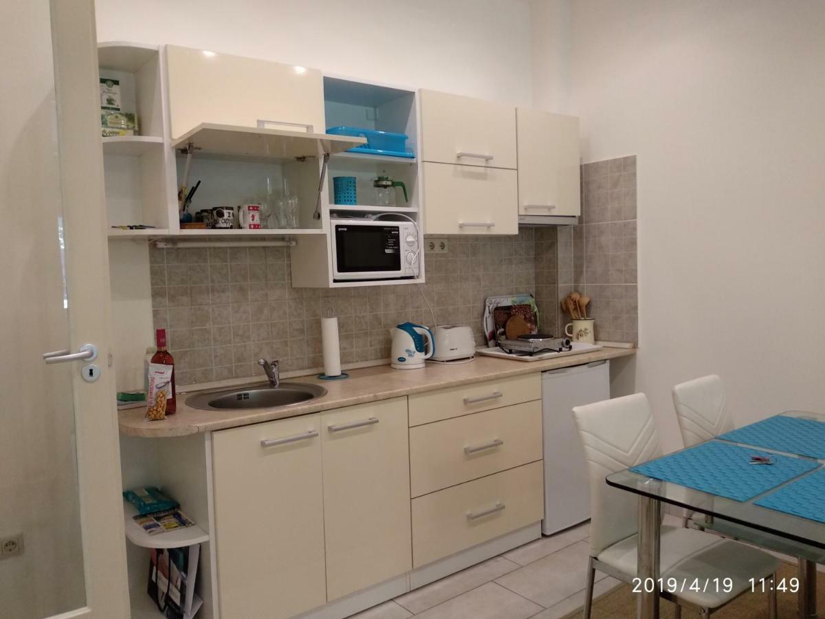 Lara Apartman 布达佩斯 外观 照片